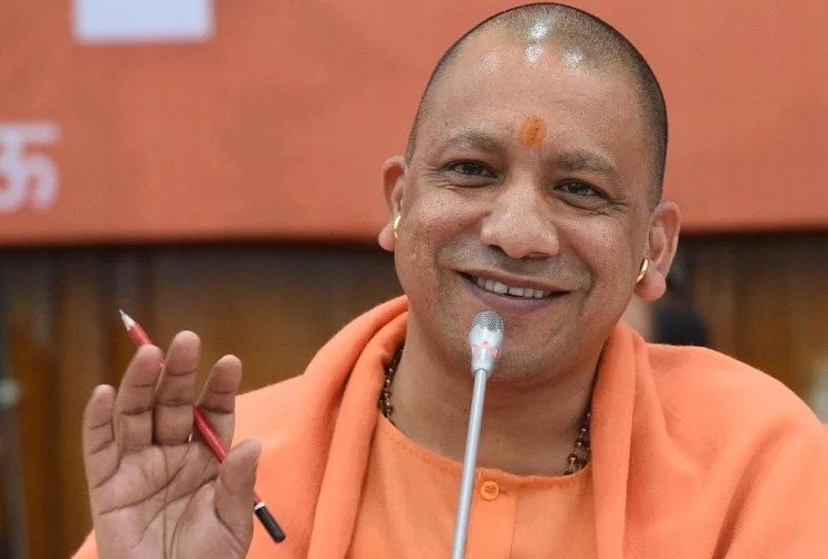 मुख्यमंत्री सामूहिक विवाह योजना में कन्या को बैंक खाते में अब मिलेंगे 60 हजार : सीएम याेगी