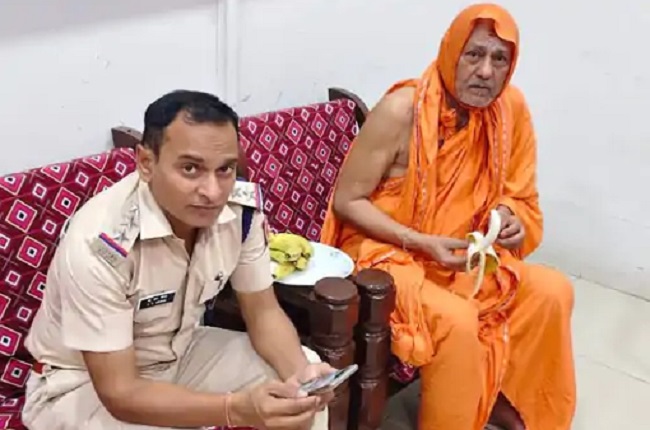 रामानंद संप्रदाय के लापता स्वामी रामनरेशाचार्य भुसावल में मिले