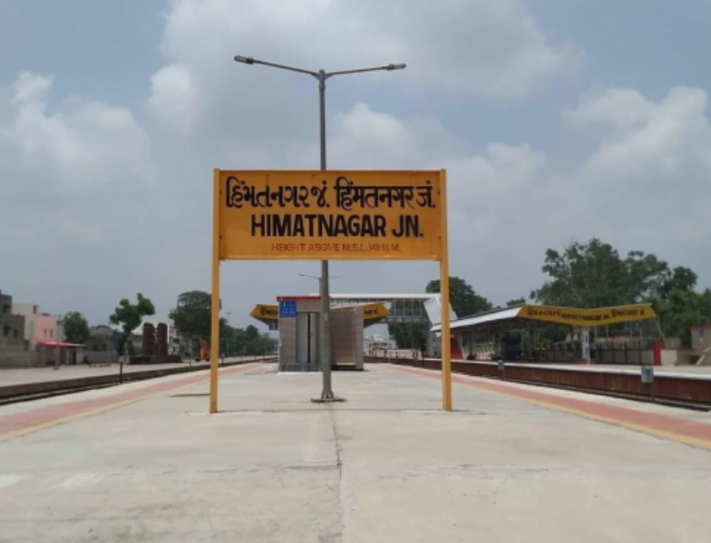 गुजरात : प्रांतिज के मदरसा से बिहार के 8 बालक भागे, ट्रेन में मिले