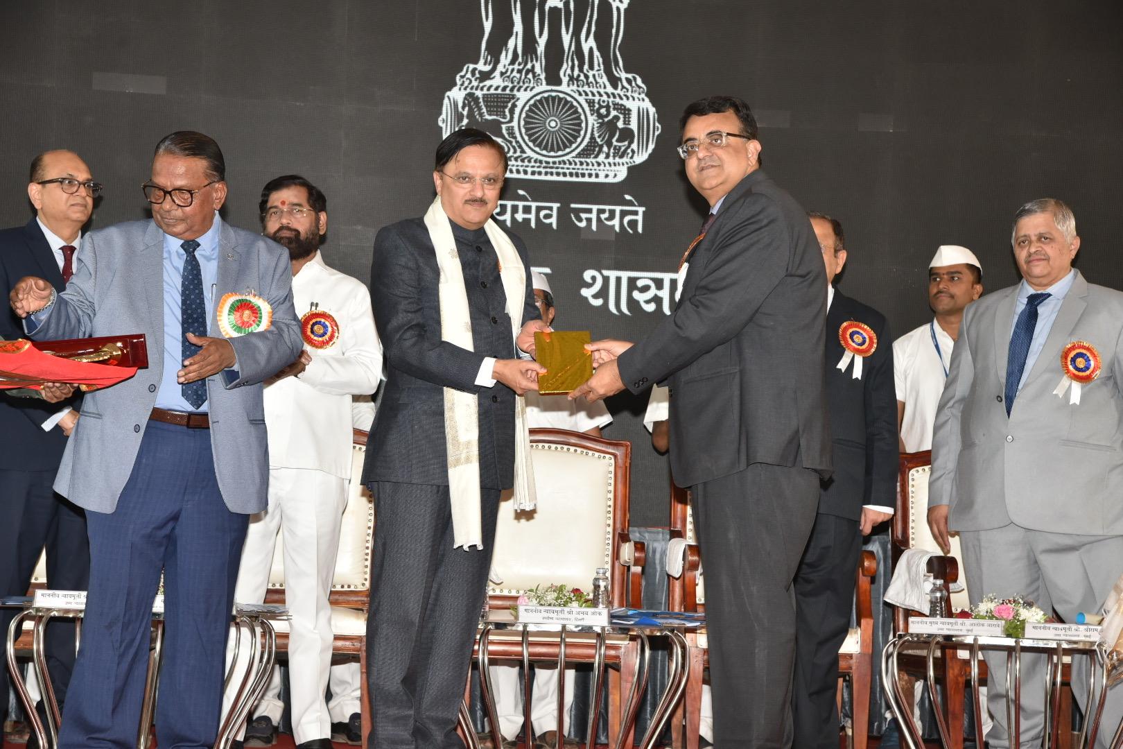 ठाणे जिला, सत्र न्यायालय के नए भवन शुभारंभ , सुप्रीम कोर्ट न्यायाधीश ने कहा लोगों को जल्दी न्याय मिले