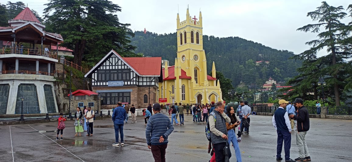 हिमाचल प्रदेश में बारिश-बर्फ़बारी से मई में ठंडक, अगले दो दिन कई जिलों में येलो अलर्ट जारी