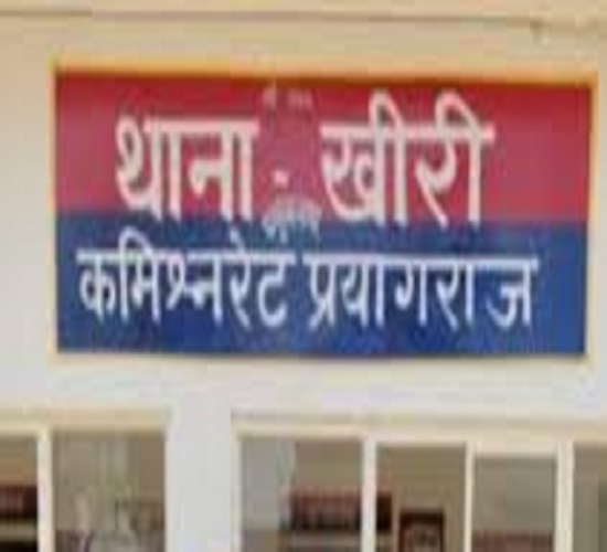 प्रयागराज: फंदे पर लटका मिला अधेड़ का शव