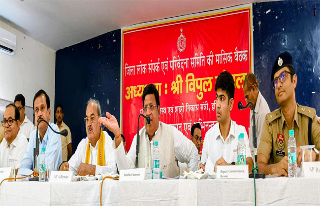 रेवाड़ीः बरसात पूर्व हो नालों की सफाई, जल भराव हुआ तो होगी कार्रवाई: विपुल गोयल