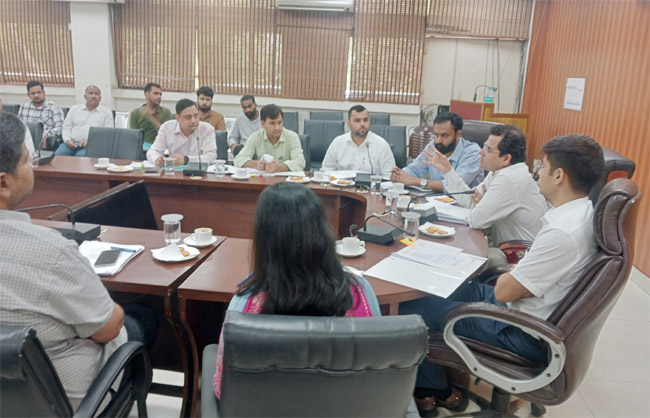 रेवाड़ीः जल संरक्षण के लिए चलाएं जन जागरूकता अभियानः कपिल मीणा