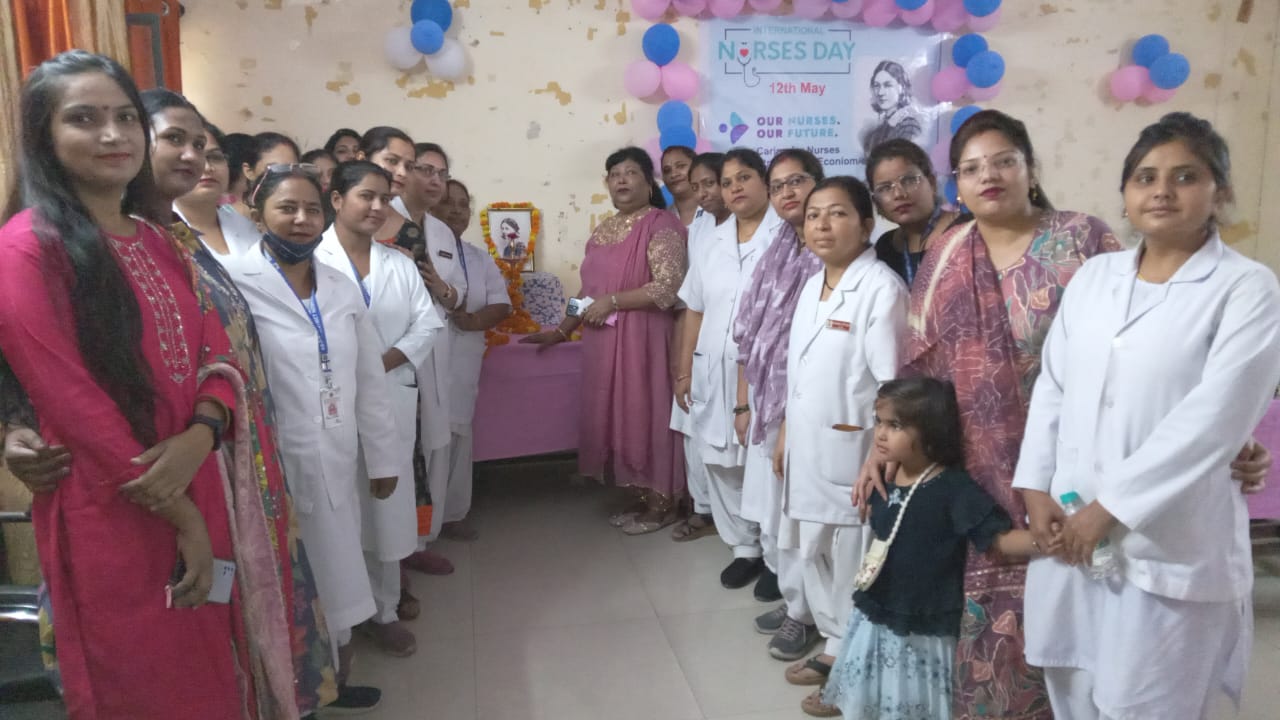 नर्स का नाम आते ही रोगी की सेवा की तस्वीर आंखों के सामने उभर आती है : डॉ संदीप बडोला