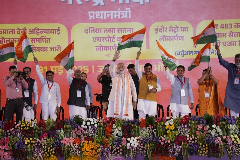 प्रधानमंत्री मोदी भोपाल में महिला सशक्तिकरण महासम्मेलन में प्रधानमंत्री मोदी भोपाल में महिला सशक्तिकरण महासम्मेलन में