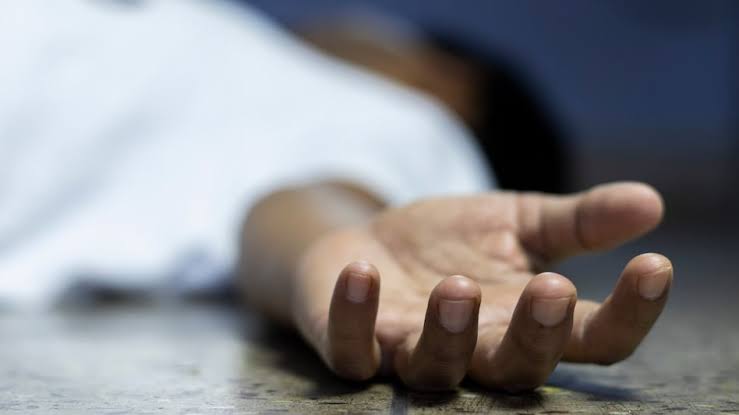 लापता युवक का शव खेत में मिला, पुलिस जांच में जुटी