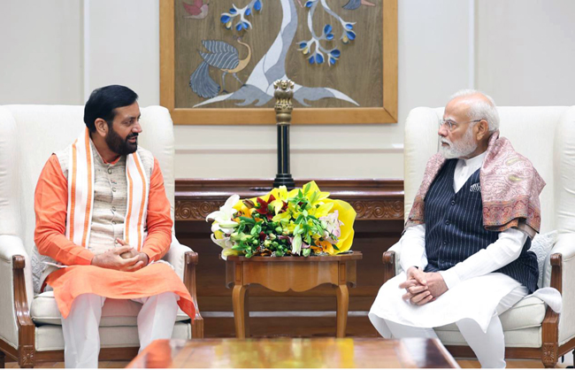 हरियाणा के मुख्यमंत्री ने प्रधानमंत्री से मुलाकात कर ऑपरेशन सिंदूर की सफलता पर दी बधाई