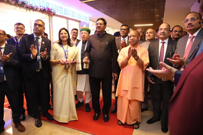 सीजेआई ने इलाहाबाद हाई कोर्ट में अधिवक्ता चैंबर व मल्टीलेवल पार्किंग का किया उद्घाटन