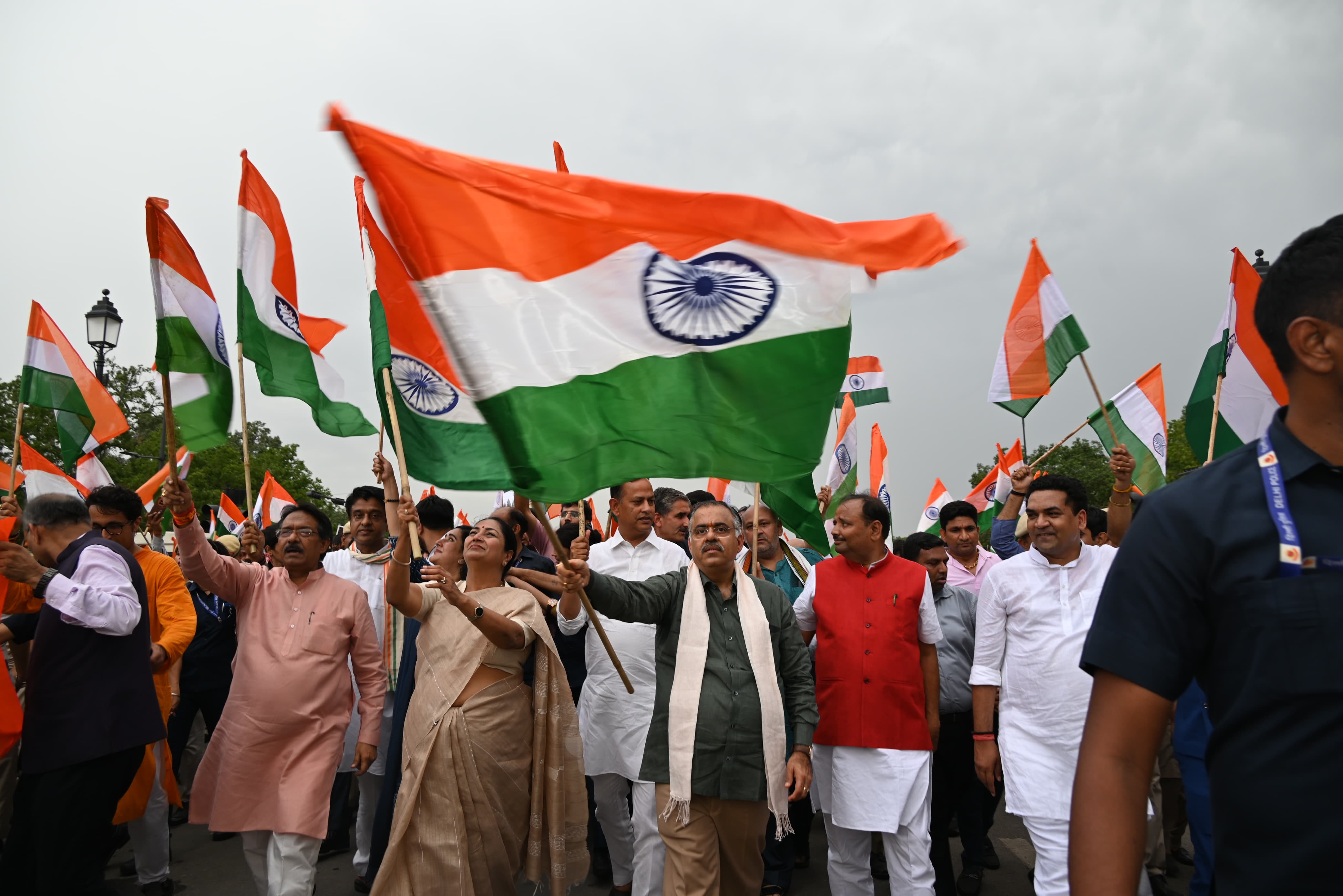 तिरंगा रैली में तरूण चुघ सहित कई भाजपा नेता तिरंगा रैली में तरूण चुघ सहित कई भाजपा नेता