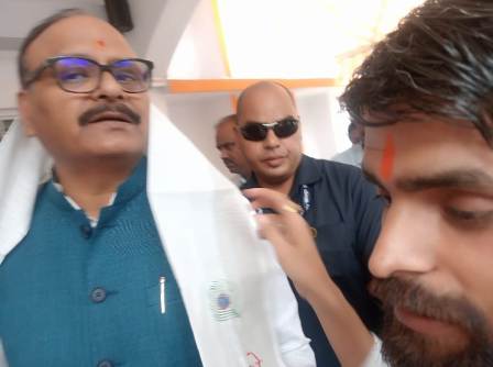आगरा नगर निगम की फर्जी रसीद मामले में उपमुख्यमंत्री से पीड़ित ने लगायी गुहार