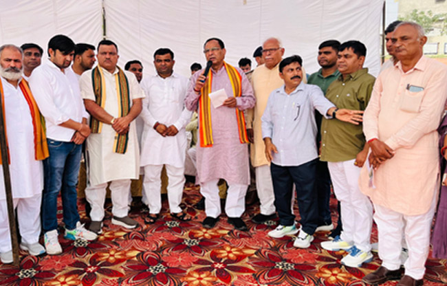 सोनीपत: गरीबों को नौकरी मिलने से तिलमिलाए हुड्डा : मोहन लाल बडौली