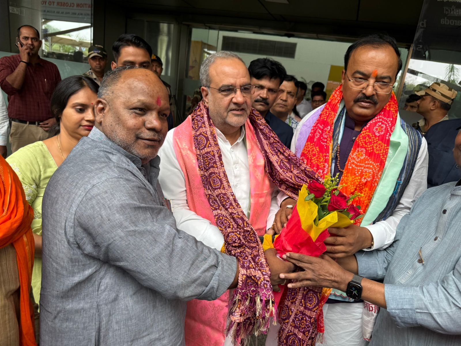 तिरंगा यात्रा में शामिल होने उपमुख्यमंत्री केशव मौर्य एवं भाजपा प्रदेश अध्यक्ष भूपेंद्र चौधरी वाराणसी पहुंचे