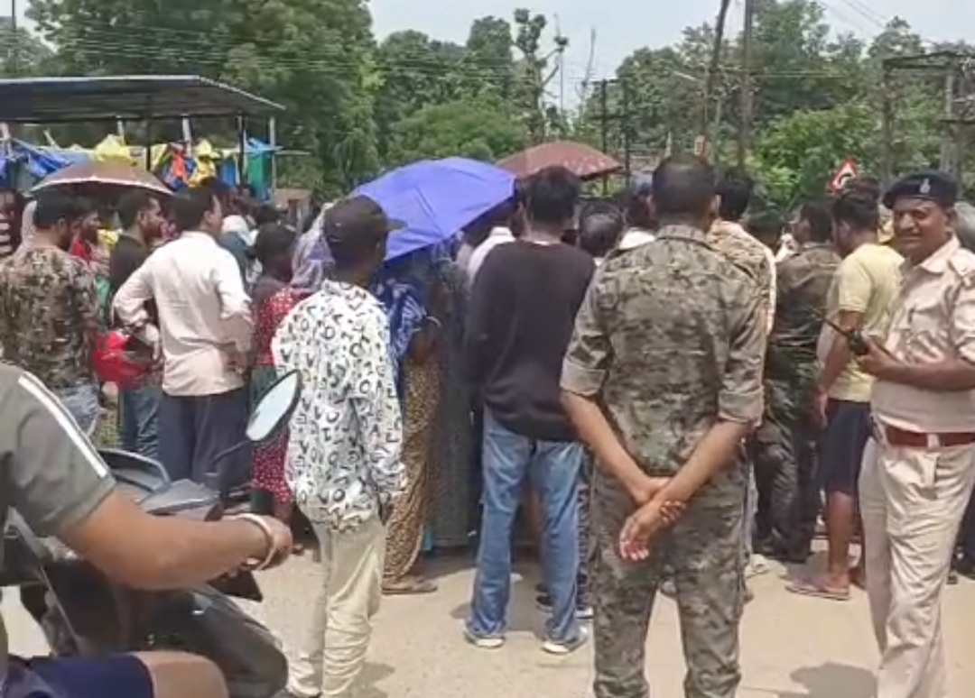 चाकू मारकर एक व्यक्ति की हत्या, जांच में जुटी पुलिस