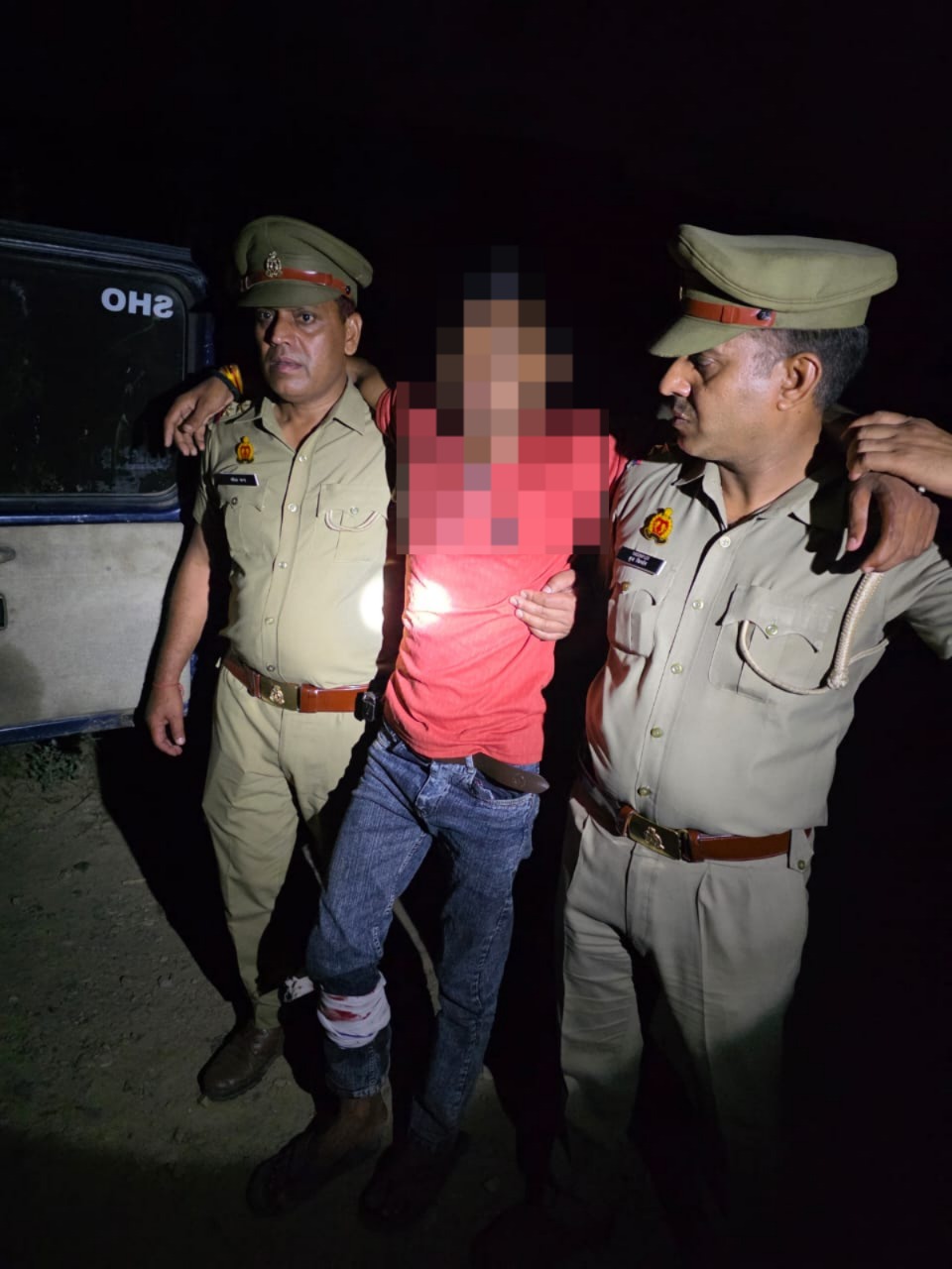 गाजियाबाद :पुलिस व बदमाशों के बीच चली गोलियां