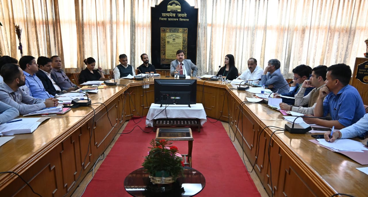 शिमला : मानसून से पहले प्रशासन की तैयारी, डीसी ने दिये नालियों की सफाई के सख्त निर्देश