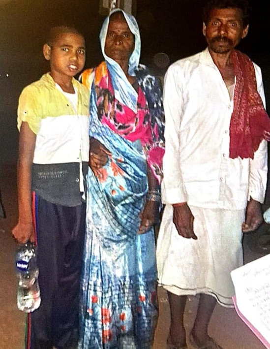 गुमशुदा लालबाबू तीन जिलों की दूरी तय कर पहुंचा वाराणसी, मूक-बधिर बालक को पुलिस ने बालगृह से खोज निकाला