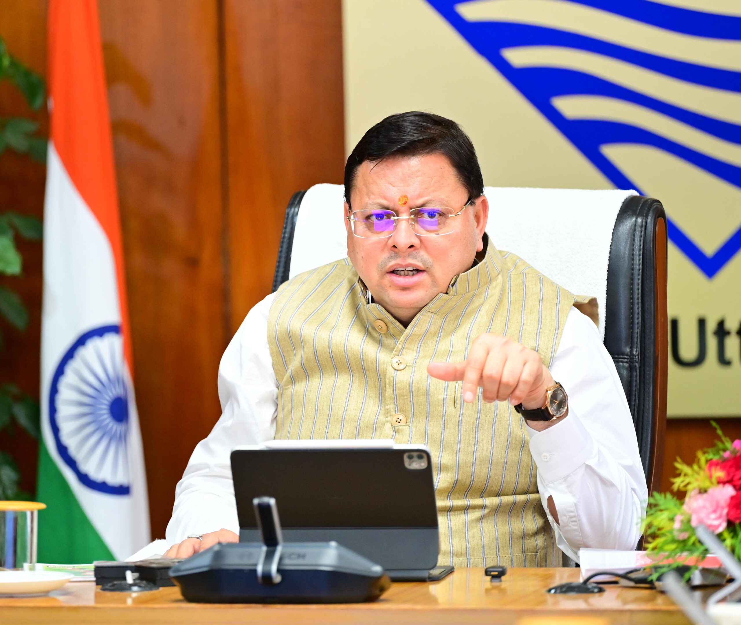 मुख्यमंत्री से निवेशकों के प्रतिनिधिमण्डल ने की भेंट