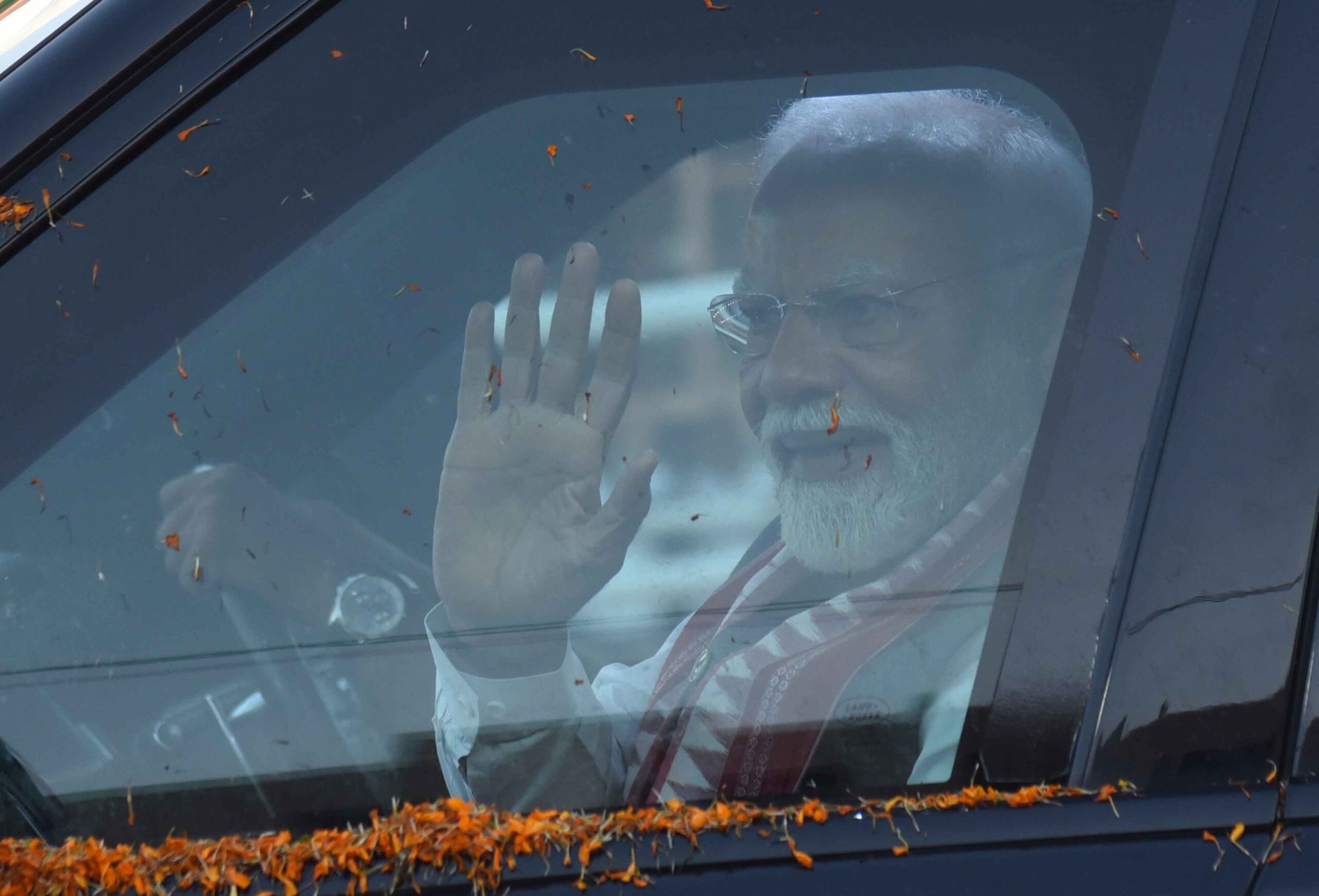 प्रधानमंत्री नरेन्द्र मोदी का रोड शो