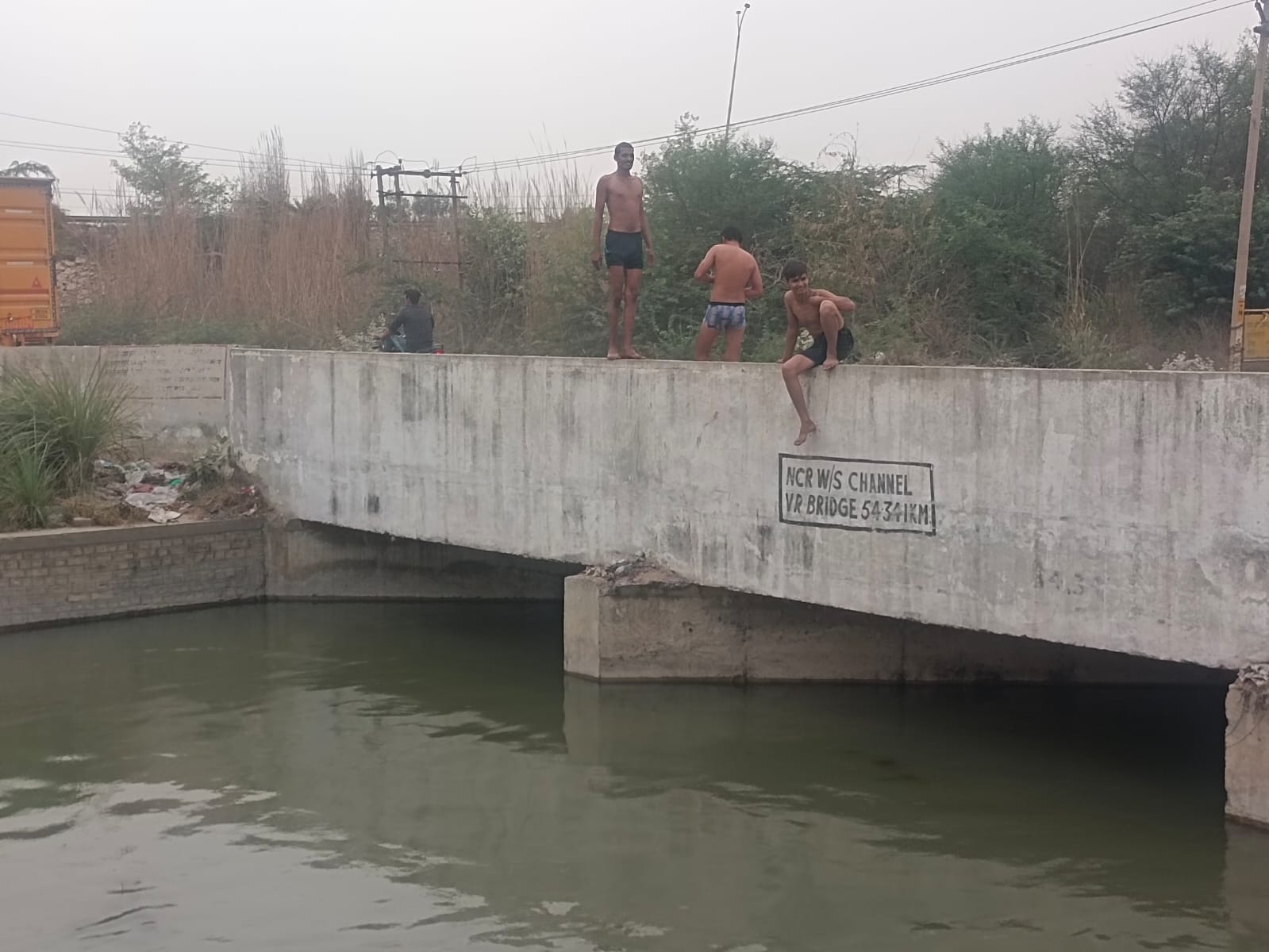 झज्जर : एनसीआर माइनर में नहाते समय डूबने से युवक की मौत