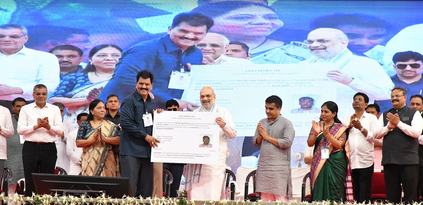 गांधीनगर शहर और जिले में लगभग 708 करोड़ रुपये के विभिन्न विकास कार्यों का लोकार्पण और शिलान्यास