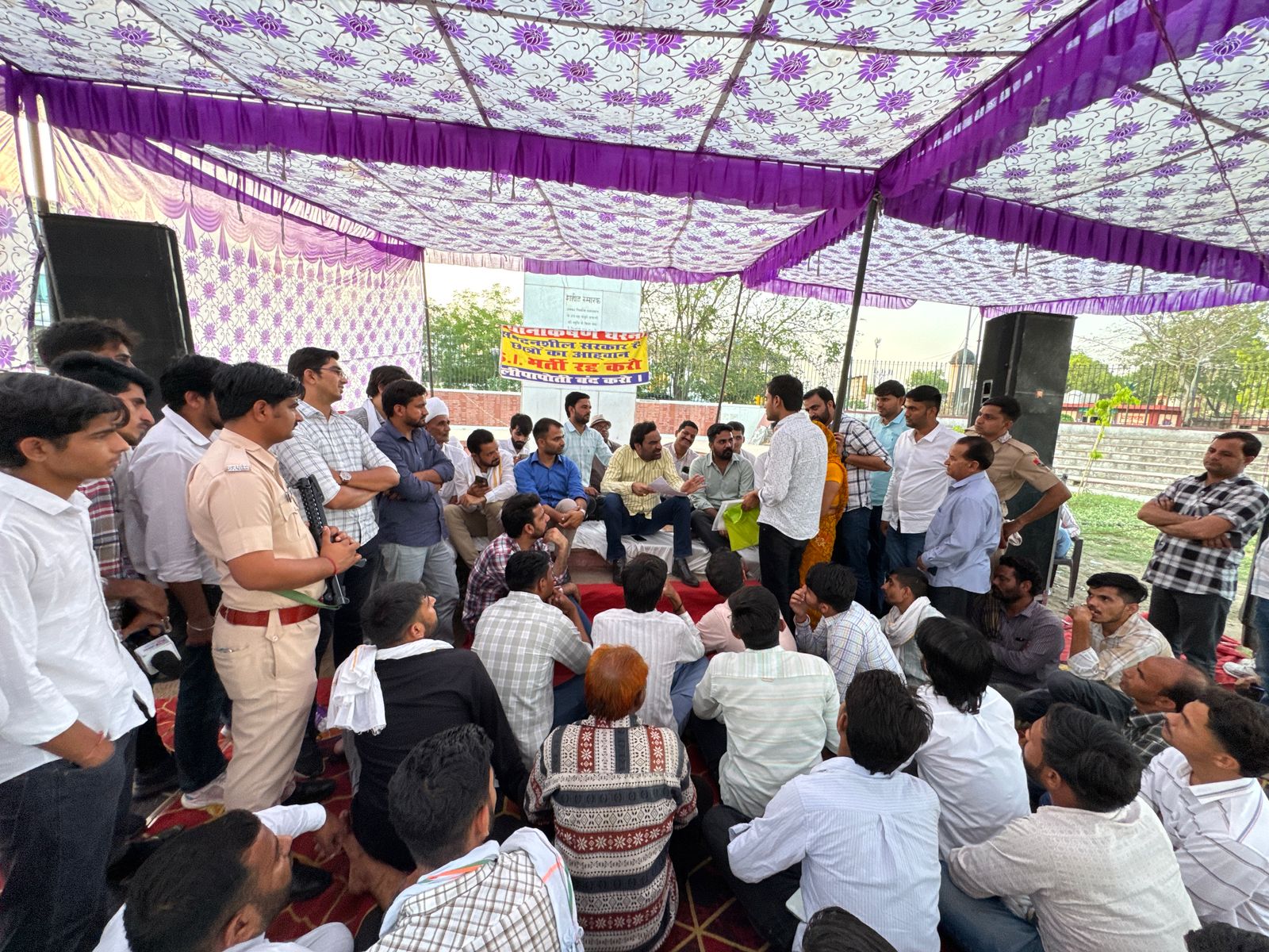 सरकार हठधर्मिता छोड़कर रद्द करें एसआई भर्ती: हनुमान बेनीवाल