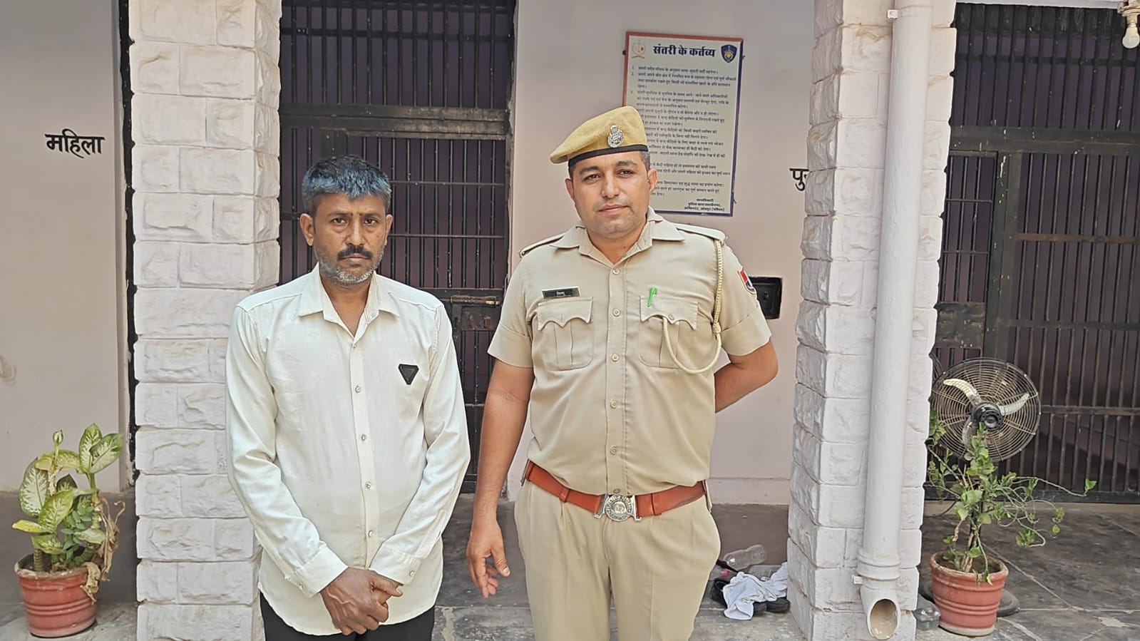मथुरादास माथुर अस्पताल में एमआरआई कराने गई महिला का बनाया वीडियो, गार्ड गिरफ्तार