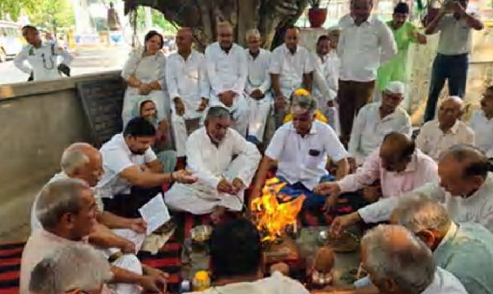समाज व राष्ट्र के विकास के लिए चौधरी साहब की नीतियों का अनुसरण करना आवश्यक : आचार्य नरेंद्र सिंह