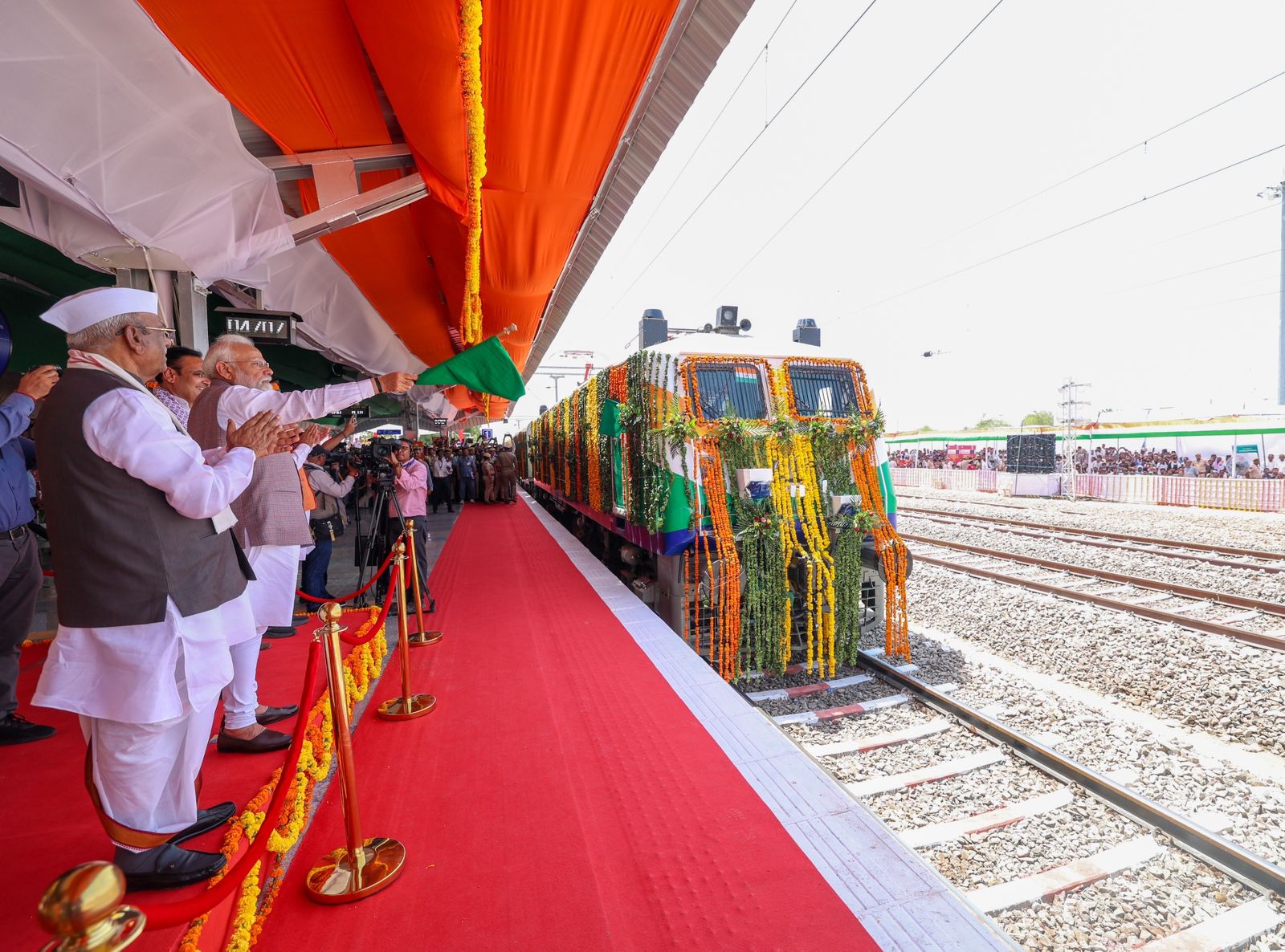 प्रधानमंत्री ने राजस्थान से किया देश के 103 पुनर्विकसित अमृत रेलवे स्टेशनों का वर्चुअल माध्यम से उद्घाटन