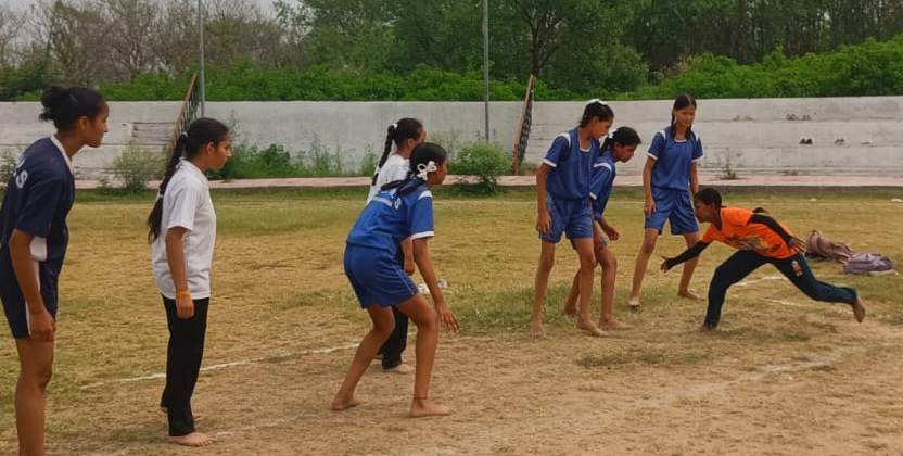 सांबा में जिला स्तरीय टूर्नामेंट का दूसरा दिन, 246 बालिका खिलाड़ियों ने ली भागीदारी