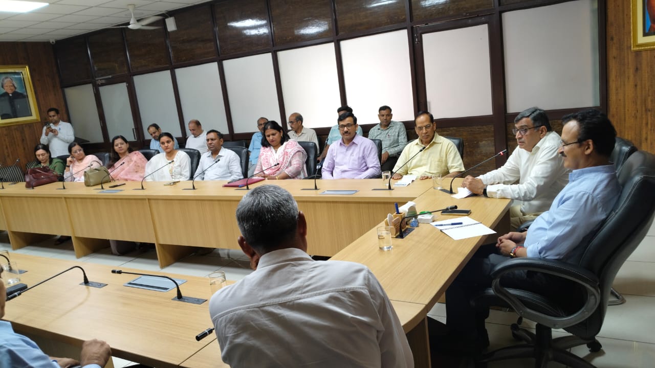 सिरसा: शिक्षक सौ प्रतिशत प्लेसमेंट को बनाए लक्ष्य: कुलपति
