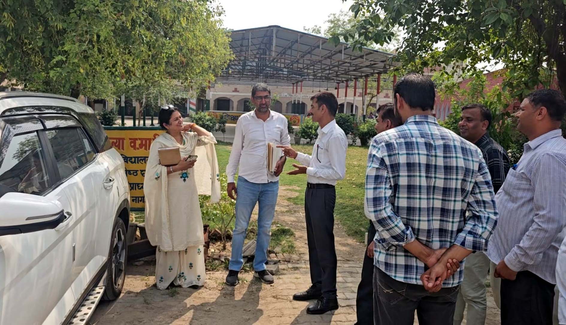 हिसार : सीएम फ्लाइंग ने किया उकलाना के तीन स्कूलों में औचक निरीक्षण