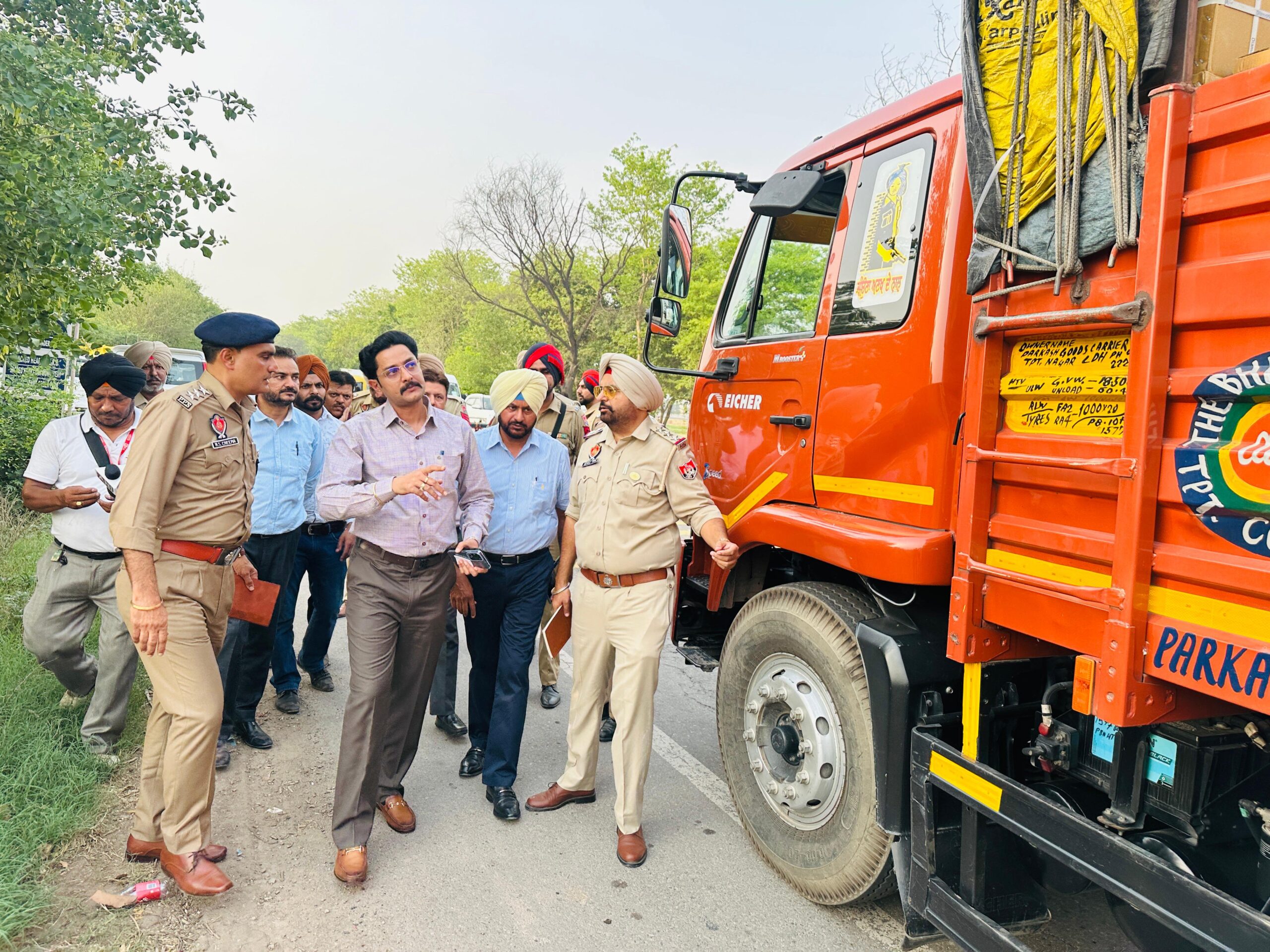 पटियाला में पुलिस व आबकारी विभाग ने जब्त किया 600 लीटर मीथेनॉल केमिकल