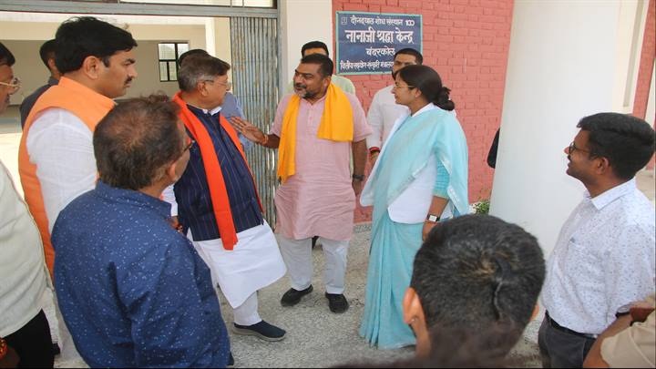 सतनाः मंत्री कैलाश विजयवर्गीय ने किया चित्रकूट के विकास कार्यों का अवलोकन