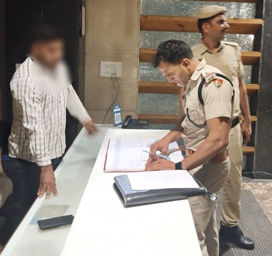 झज्जर : पुलिस ने होटलों का रिकार्ड खंगाला व होटल मालिकों को दी हिदायतें