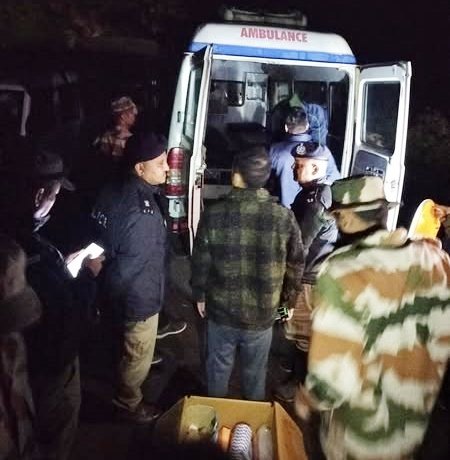 उत्तरी सिक्किम में पर्यटक वाहन तीस्ता नदी में गिरा, दो को बचाया गया, नौ की तलाश जारी