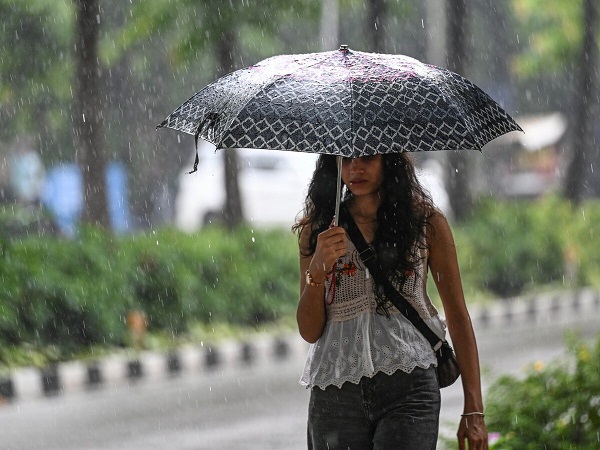मध्‍य प्रदेश में आज भोपाल समेत 25 जिलों में आंधी-बारिश की संभावना, जबलपुर-ग्वालियर में रहेगी गर्मी