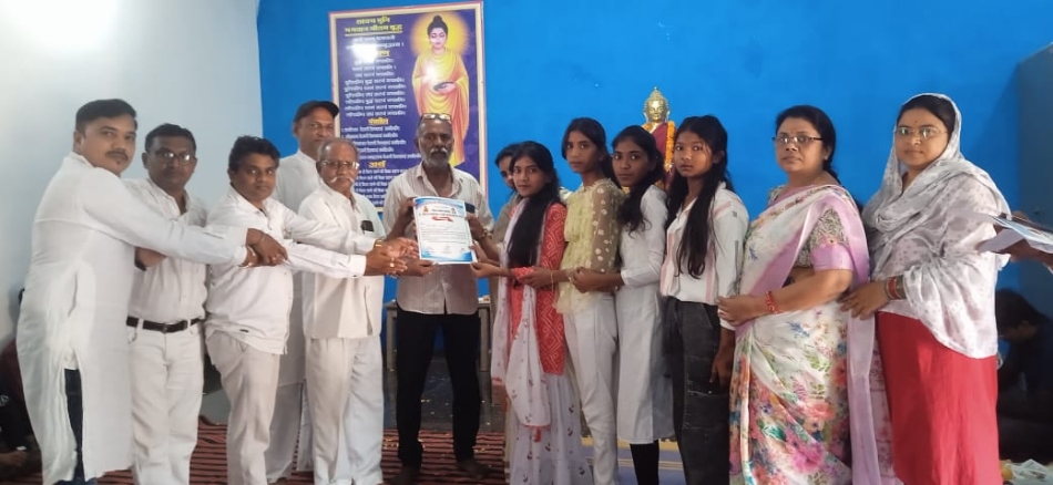 जीवन के सफर में हमेशा मध्यम मार्ग अपनाना चाहिए: दीपक कामड़े