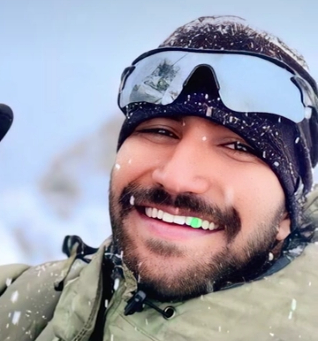 बलिदानी नवीन कुमार पंचतत्व में विलीन, सैन्य सम्मान के साथ हुआ अंतिम संस्कार