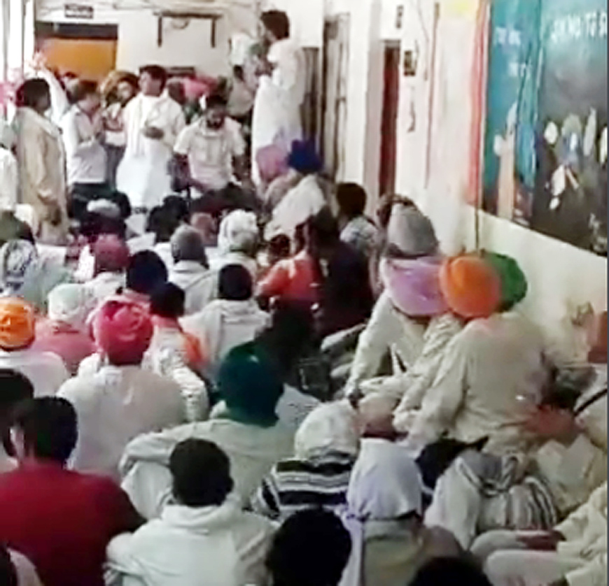 गंगनहर में पूरा सिंचाई पानी देने की मांग को लेकर किसानों में आक्रोश