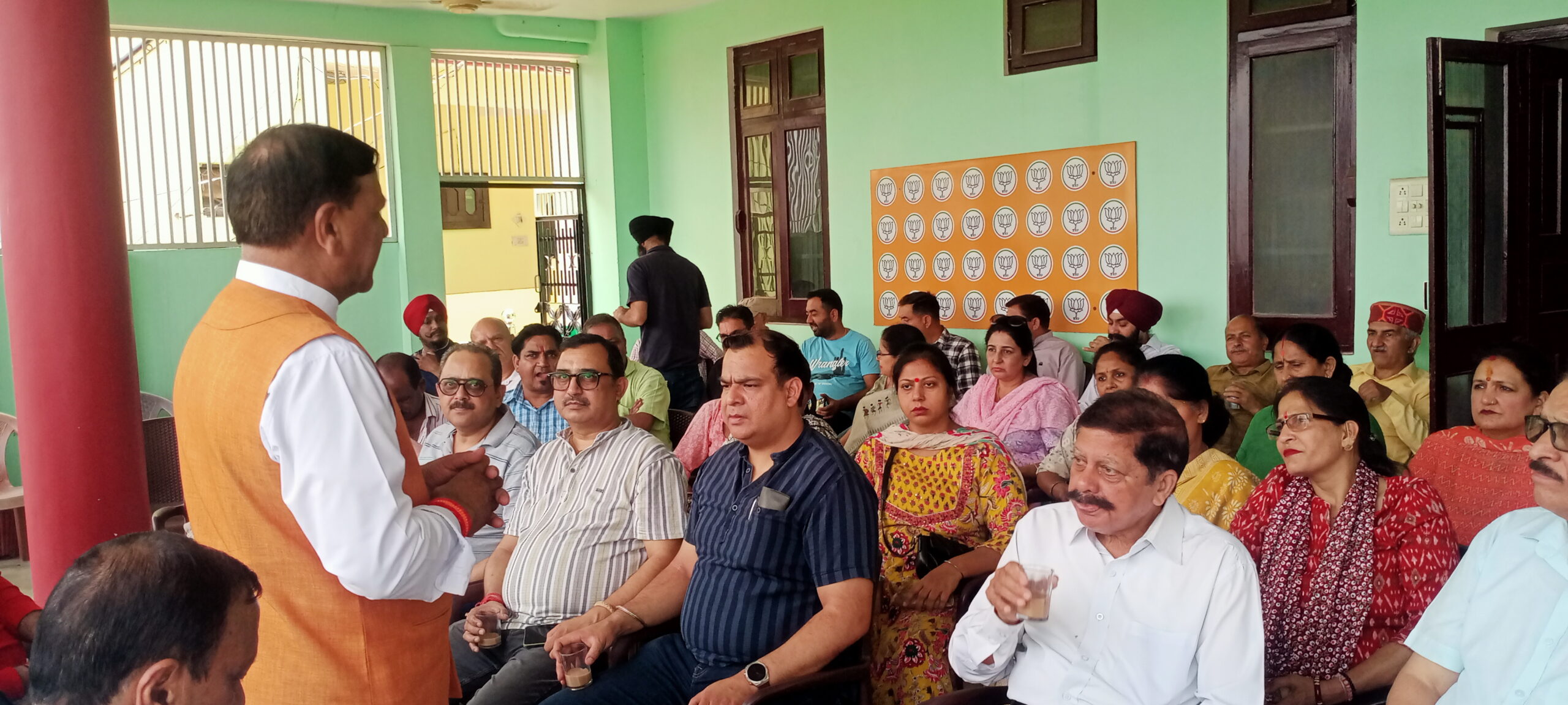 भाजपा ने शुरू की पंचायती राज और शहरी निकाय चुनावों की तैयारी, नाहन में वार्डवार बैठकों का आयोजन