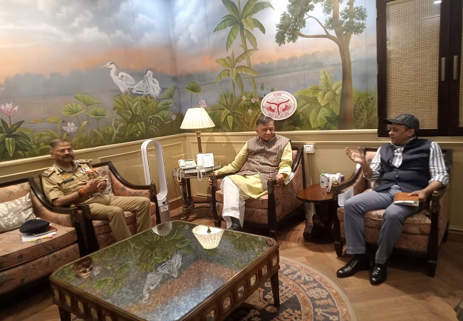 विधायकों के प्रोटोकॉल का अनुपालन करेंगे अधिकारी