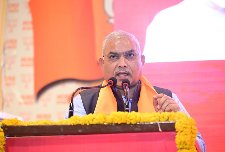 रानी अहिल्याबाई होल्कर के कामों को जनता तक पहुंचाएं कार्यकर्ता : शिवप्रकाश