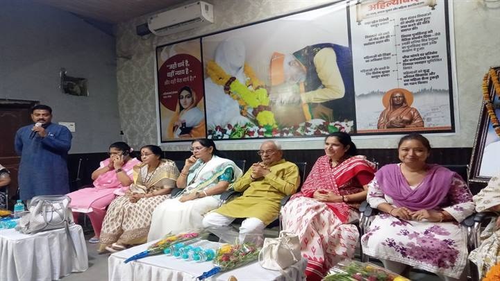 बालाघाटः नारी सशक्तिकरण, सुशासन और आत्मनिर्भरता का उदाहरण है देवी अहिल्याबाई होलकर