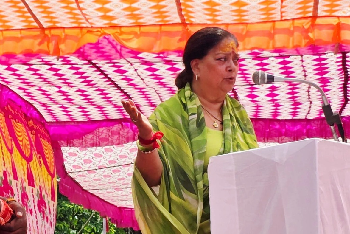 शिवजी की तरह अपनों के लिए विषपान भी करना पड़ता है – वसुंधरा राजे