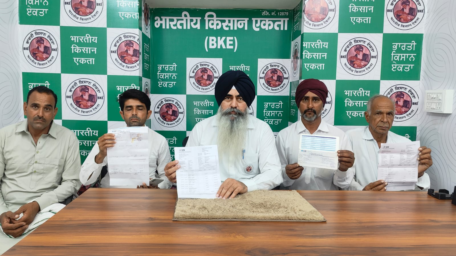 सिरसा: बैंक, कृषि विभाग व बीमा कंपनी की नाकामी से किसानों को नहीं मिला बीमा क्लेम: लखविंद्र सिंह