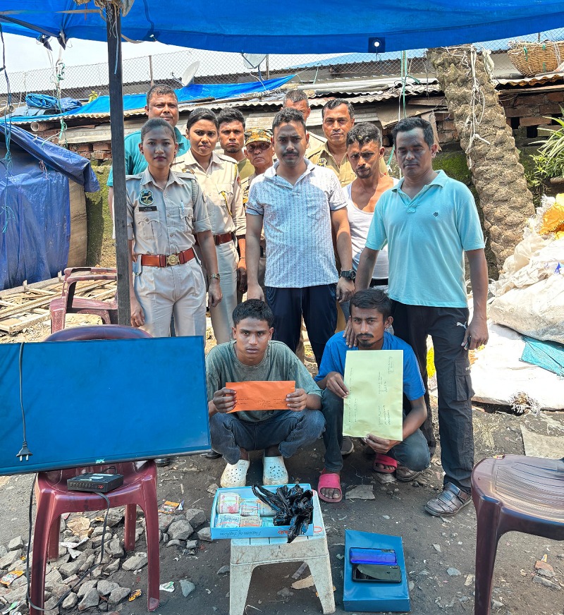 हेरोइन के साथ दो युवक गिरफ्तार, नगदी और चोरी की टीवी बरामद