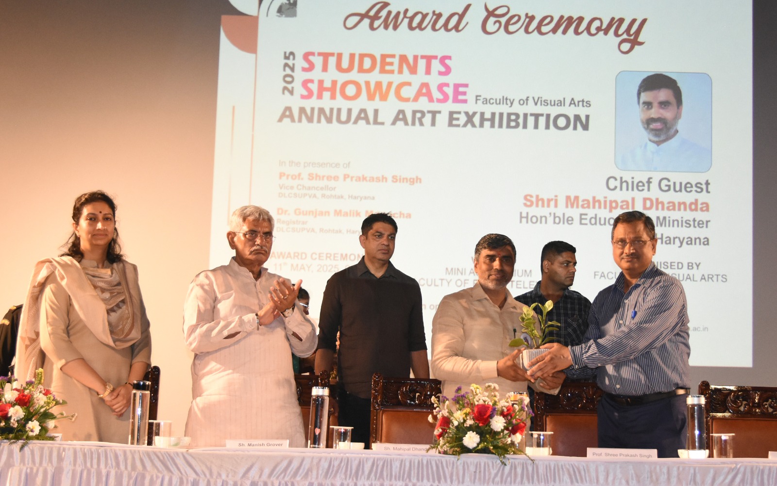 रोहतक:विकसित भारत में देश के प्रतिभावान युवाओं की अहम भूमिका :महिपाल ढांडा