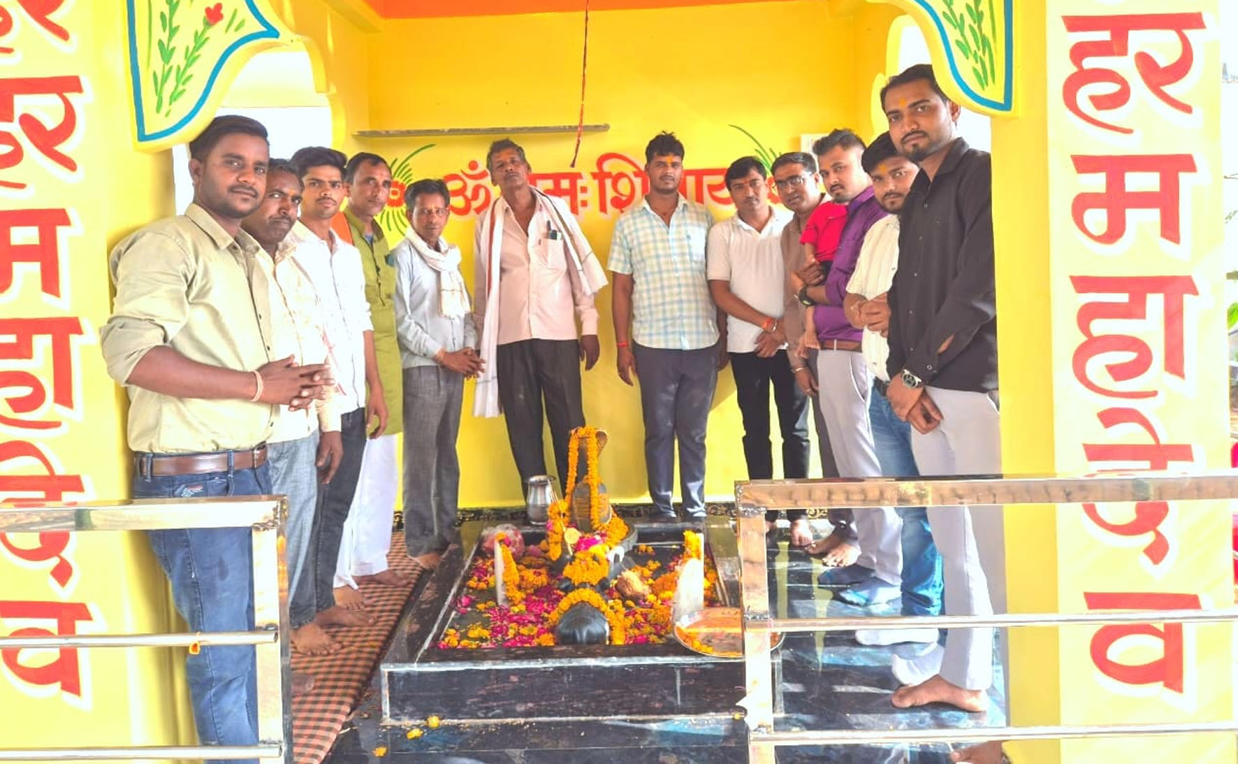 गुना : कलश यात्रा के साथ हुई शिवजी पंचायत की प्राण प्रतिष्ठा