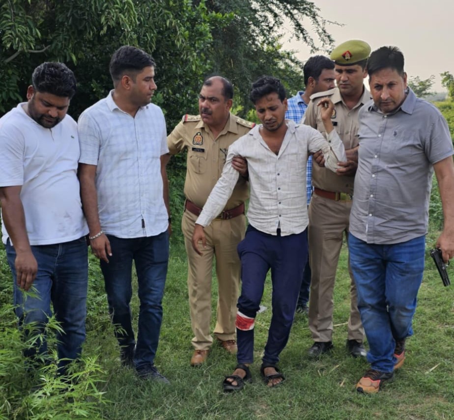 सिपाही के हत्यारे पुलिस मुठभेड़ में हुए लंगड़े, दोनों घायल